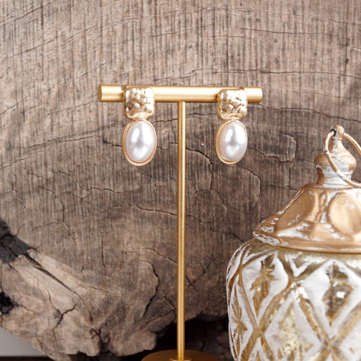 Quiet Gleam – Hammered Cabochon Stud Drop Earrings