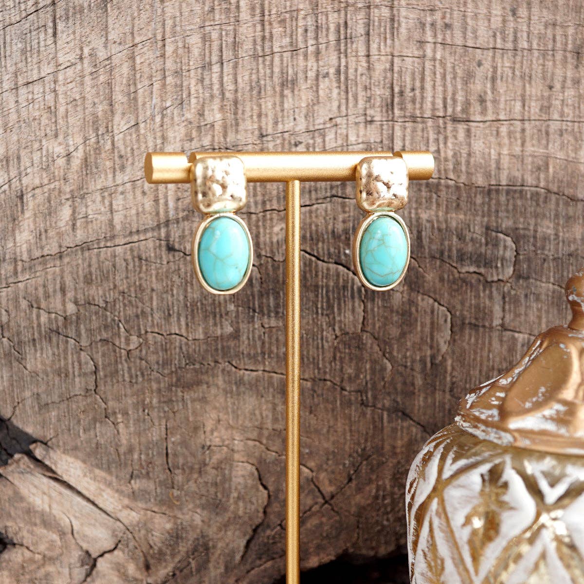 Quiet Gleam – Hammered Cabochon Stud Drop Earrings