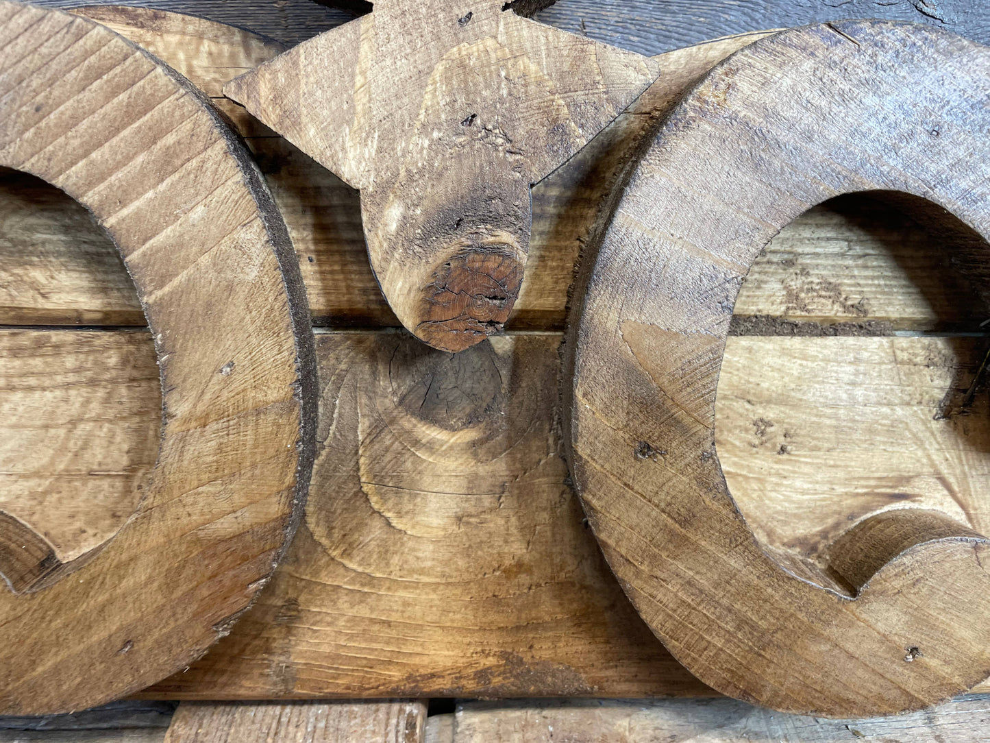 Benton Rustic Wall Door Topper-Waxed Brown-ER-24x10 inches